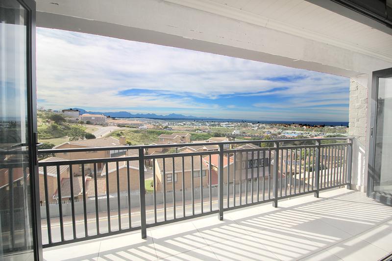 3 Bedroom Property for Sale in Menkenkop Western Cape